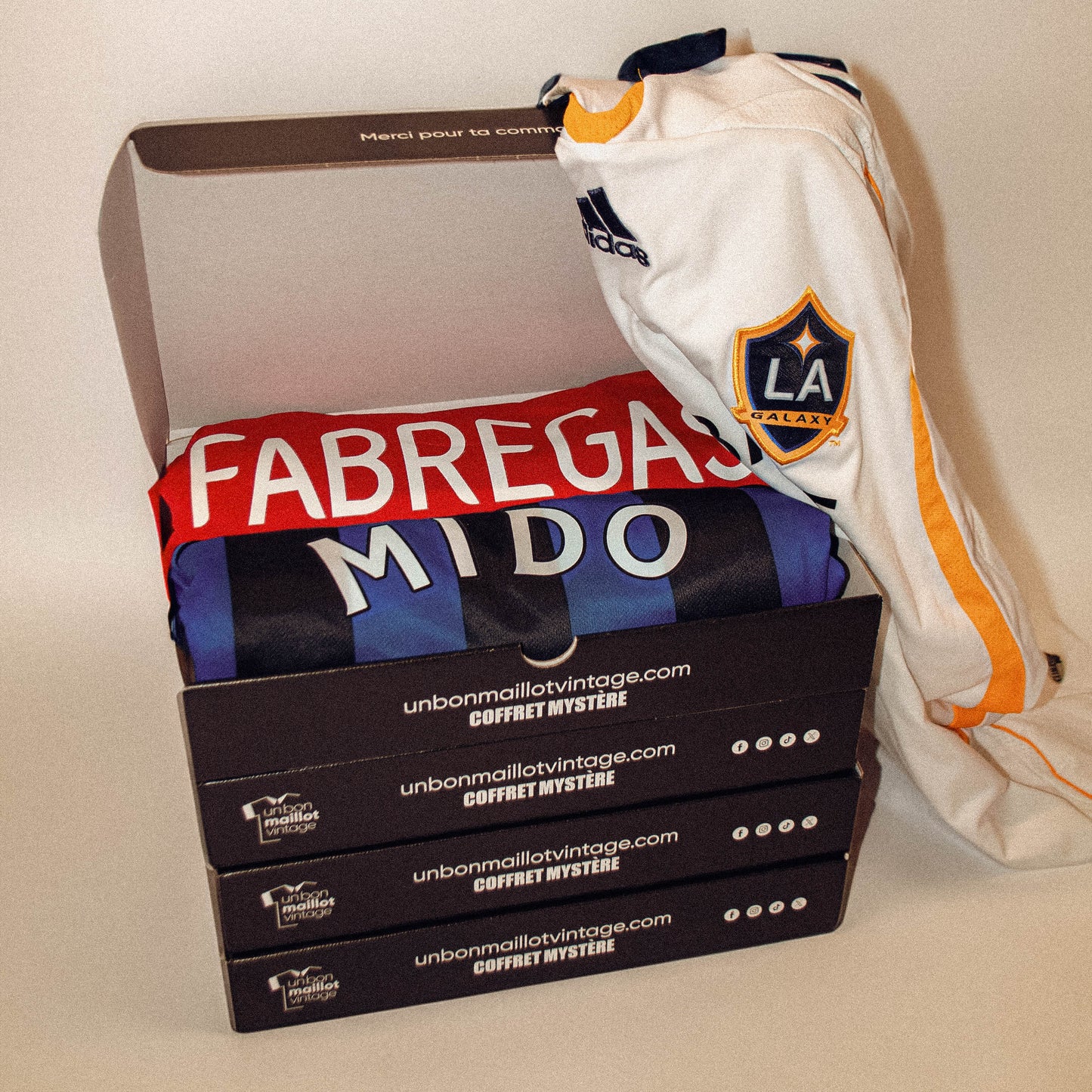 BOX MAILLOT MYSTÈRE VINTAGE 1970-2008